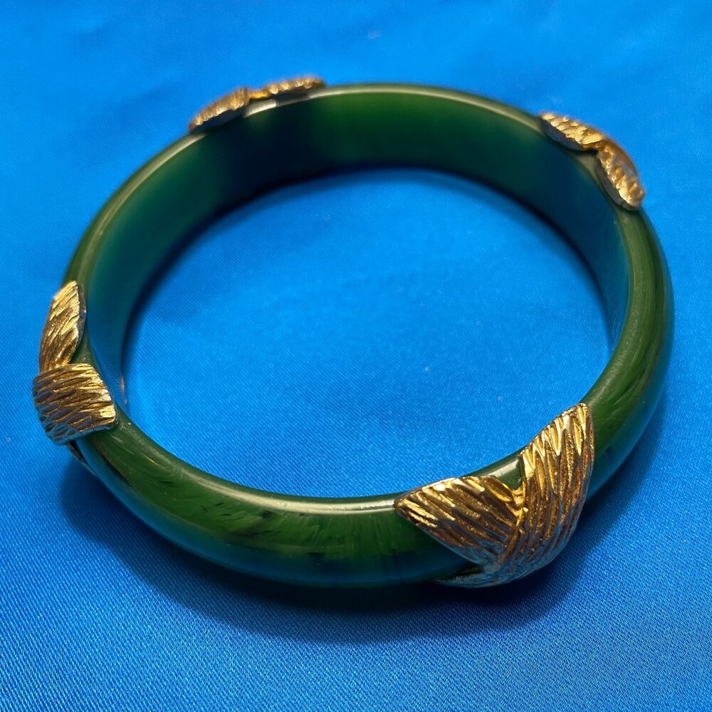 Vintage Bakelite Bangle Bracelet with Gold-Tone Metal Accents